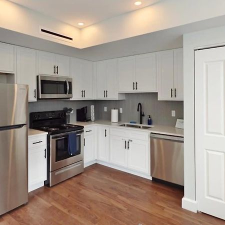 Fun Cozy Apts - 1 25 Mile Walk To Tiaa Bnk Fld Jacksonville Exterior photo